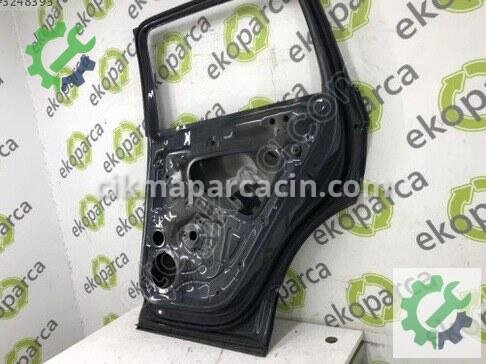 Volkswagen Tiguan Sağ Arka Kapı 5NA833056 çıkma parça