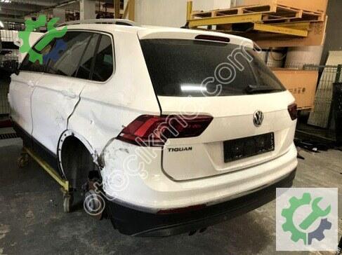 Volkswagen Tiguan Sol Arka Çamurluk 5NA809843 çıkma parça