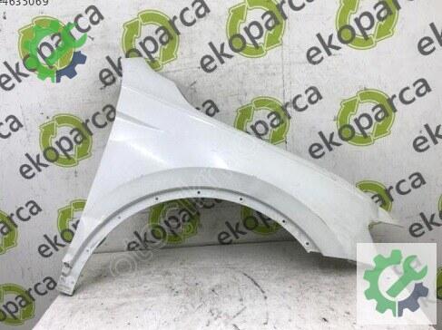 Volkswagen Tiguan Sağ Ön Çamurluk 5NA821106 çıkma parça
