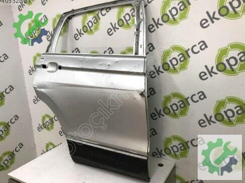 Volkswagen Tiguan Sağ Arka Kapı 5NA833056 çıkma parça