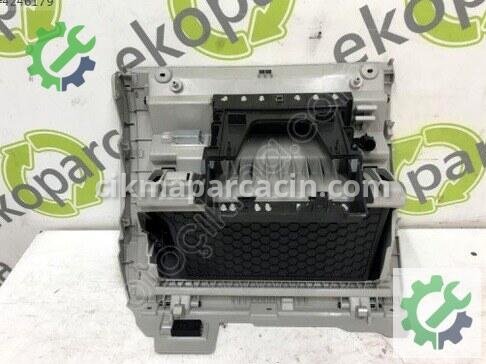 Volkswagen Tiguan Torpido Kapağı 5NB857097C çıkma parça