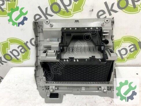 Volkswagen Tiguan Torpido Kapağı 5NB857097C çıkma parça