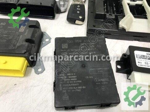 Volkswagen Tiguan Merkezi Kilit 3Q0959435N çıkma parça