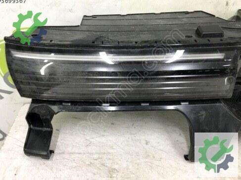 Volkswagen Tiguan Ön Panjur 571853651H çıkma parça