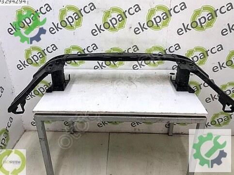 Volkswagen Tiguan Ön Tampon Demiri 571807109 çıkma parça