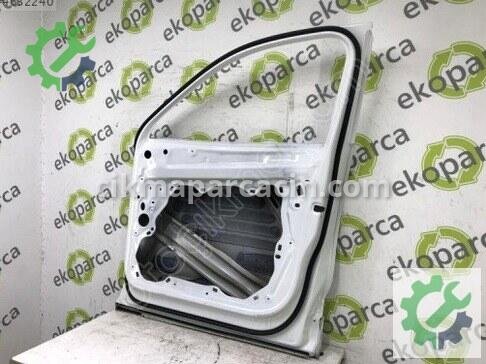 Volkswagen Tiguan Sağ Ön Kapı 571831056 çıkma parça