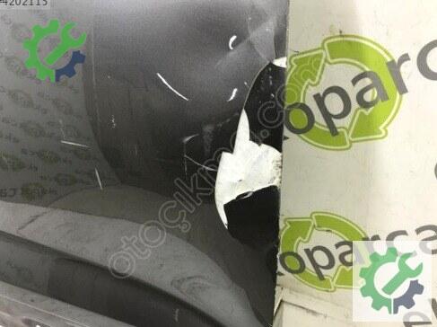 Volkswagen Touareg Sağ Ön Kapı 760831052B çıkma parça