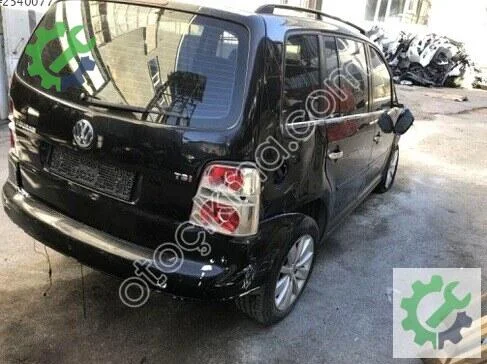 Volkswagen Touran Sağ Arka Çamurluk 1T0809844 çıkma parça