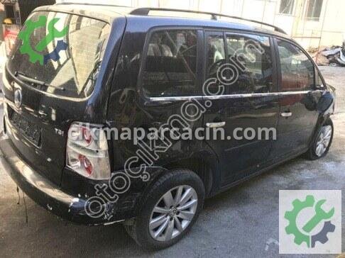 Volkswagen Touran Sağ Arka Çamurluk 1T0809844 çıkma parça