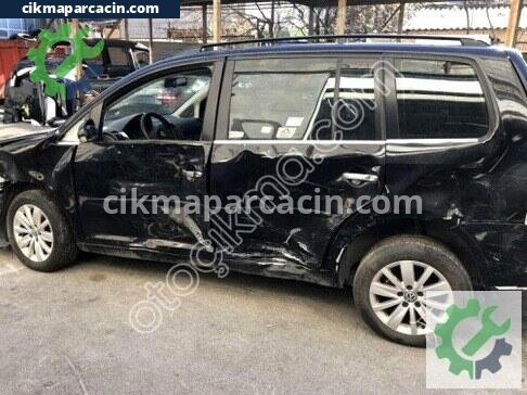 Volkswagen Touran Sol Arka Kapı çıkma parça
