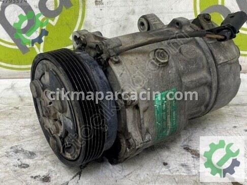 Volkswagen Transporter Klima Kompresörü 7H0820803D çıkma parça
