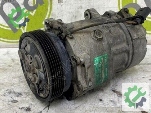 Volkswagen Transporter Klima Kompresörü 7H0820803D çıkma parça