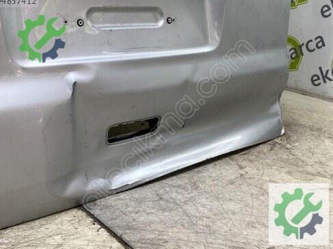 Volkswagen Transporter Bagaj Kapağı 7E0827025F çıkma parça