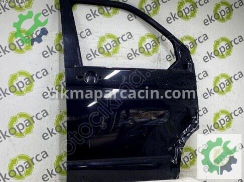 Volkswagen Transporter Sağ Ön Kapı 7E0831056 çıkma parça