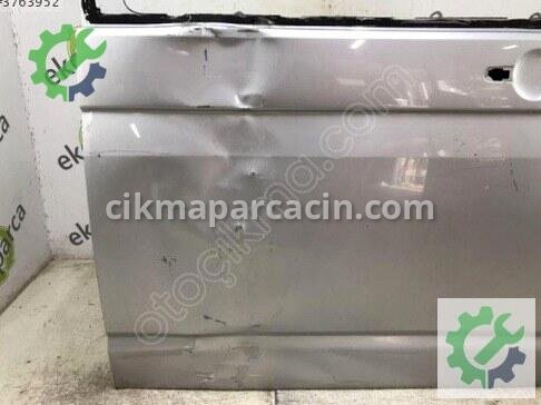 Volkswagen Transporter Sağ Sürgülü Kapı 7E0843108 çıkma parça