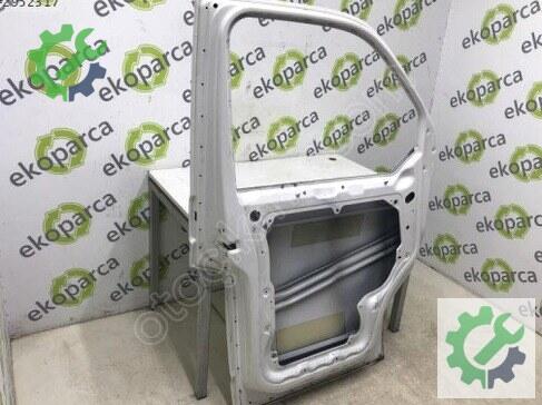 Volkswagen Transporter Sol Ön Kapı 7E0831055 çıkma parça