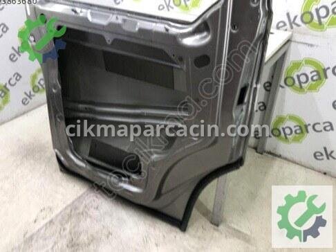 Volkswagen Transporter Sol Ön Kapı 7E0831055 çıkma parça