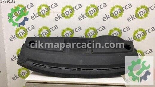 Volkswagen Transporter Torpido 7E5857003 çıkma parça
