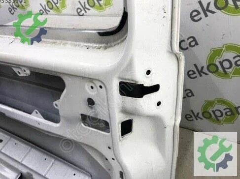 Volkswagen Transporter Sağ Sürgülü Kapı 7LA843108 çıkma parça