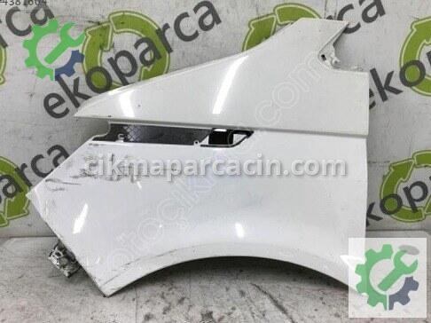 Volkswagen Transporter Sol Ön Çamurluk 7LA821101 çıkma parça