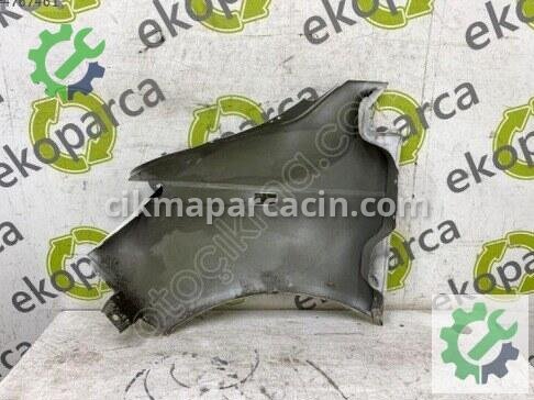 Volkswagen Transporter Sağ Ön Çamurluk 7LA821102 çıkma parça