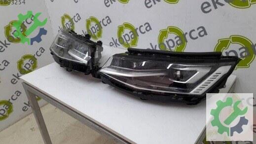 Volkswagen Transporter Far Beyni 7T1941113 çıkma parça