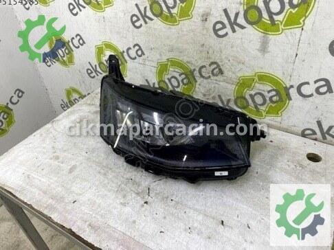 Volkswagen Transporter Sağ Ön Far 7TG941036T çıkma parça