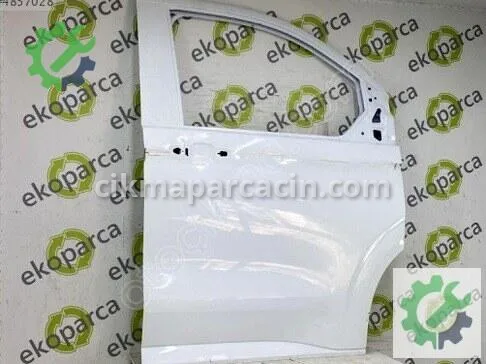 Volkswagen Transporter Sağ Ön Kapı 7TG831056 çıkma parça