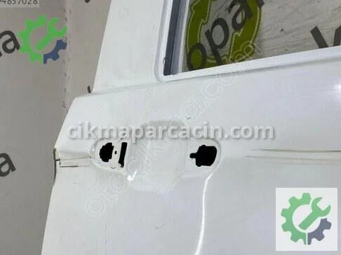 Volkswagen Transporter Sağ Ön Kapı 7TG831056 çıkma parça