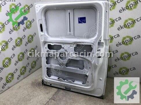Volkswagen Transporter Sağ Sürgülü Kapı 7TG833042 çıkma parça