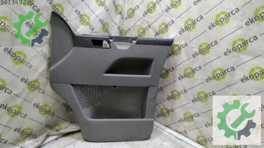 Volkswagen Transporter Sağ Ön Kapı çıkma parça