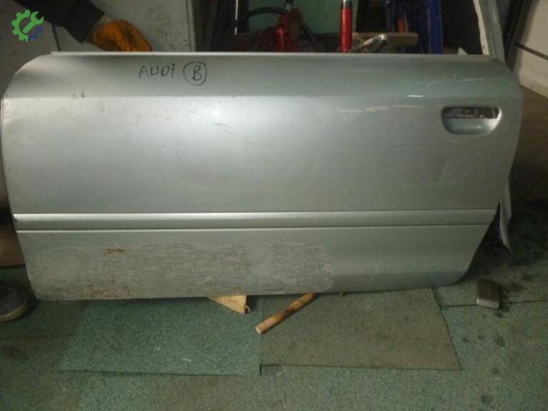 Audi A4 Sol Kapı çıkma parça