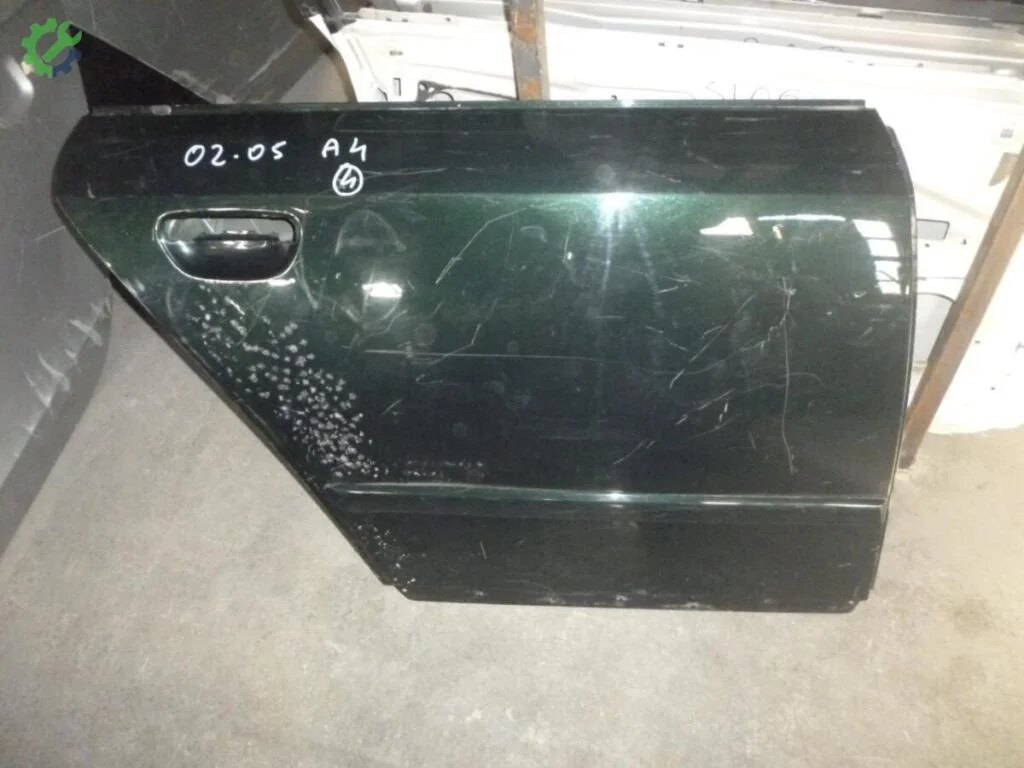 Audi A4 Sağ Arka Kapı çıkma parça