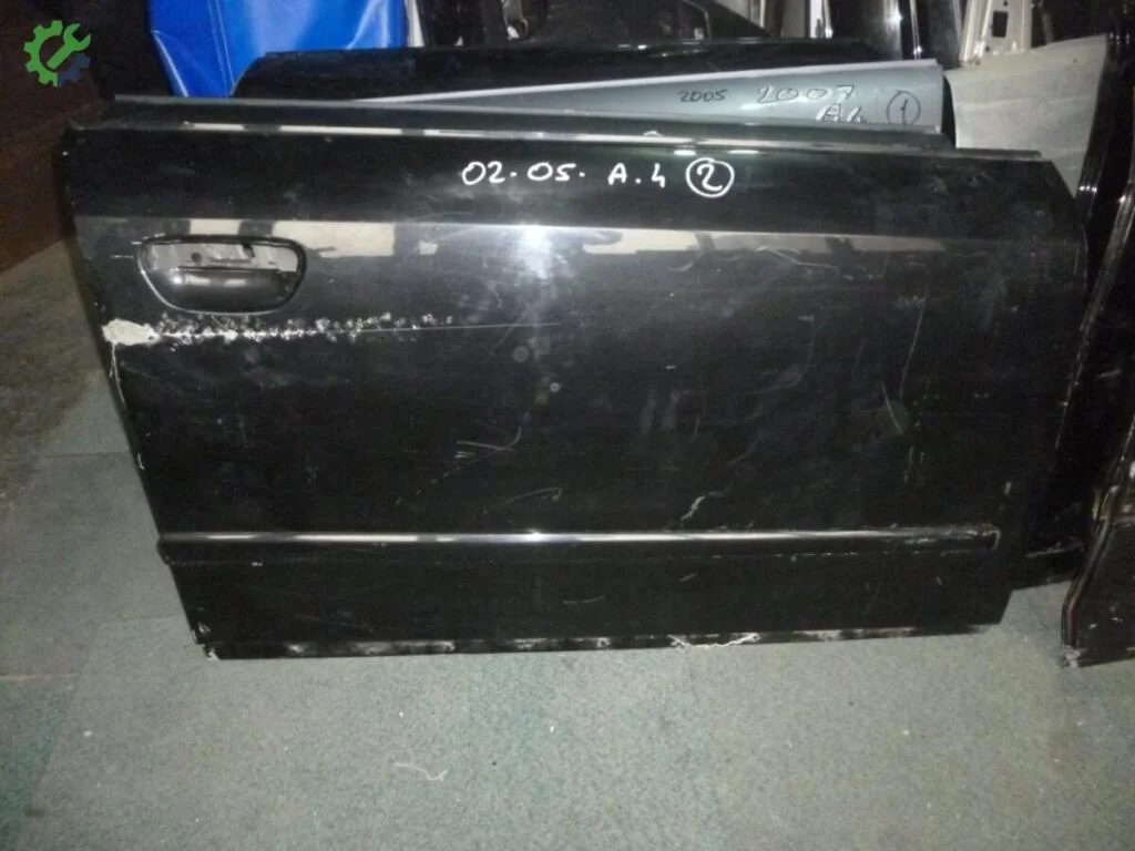 Audi A4 Sağ Ön Kapı çıkma parça