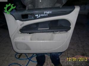 02-06 MONDEO SAĞ ÖN KAPI DÖŞEMESİ FORD ÇIKMA PARÇA