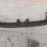 3 AA 807 571 2013 passat ön tampon al destek braketi