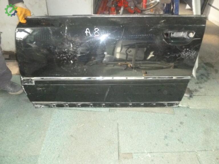 Audi A8 Sol Ön Kapı çıkma parça