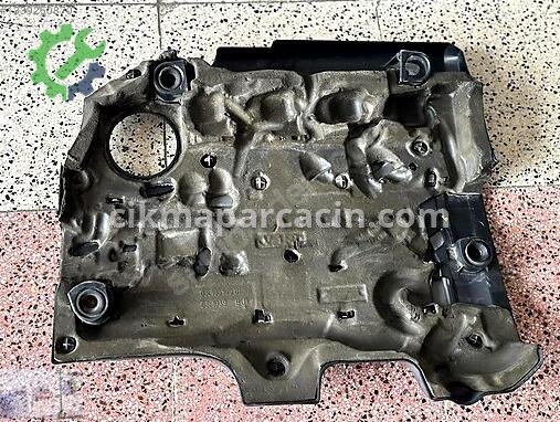 Volkswagen Polo Motor Kapağı 03L103925AR çıkma parça