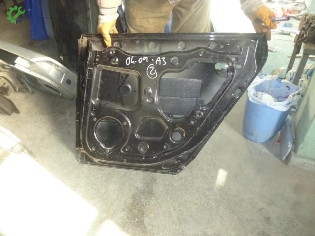 Audi A3 Sağ Arka Kapı çıkma parça