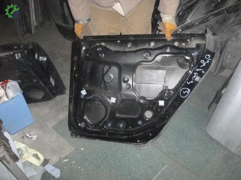 Audi A3 Sağ Arka Kapı çıkma parça