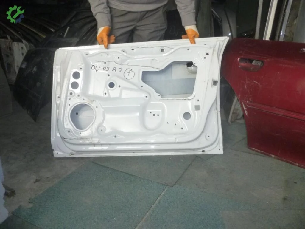 Audi A3 Sağ Ön Kapı çıkma parça