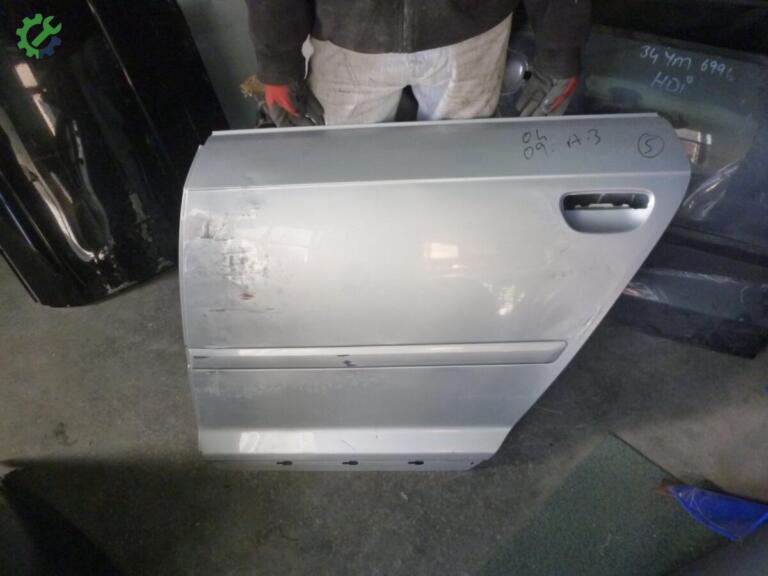 Audi A3 Sol Arka Kapı çıkma parça
