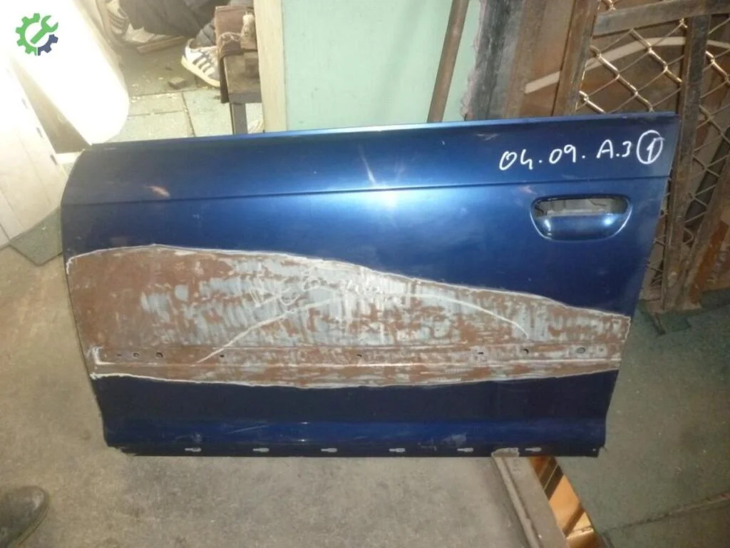 Audi A3 Sol Ön Kapı çıkma parça