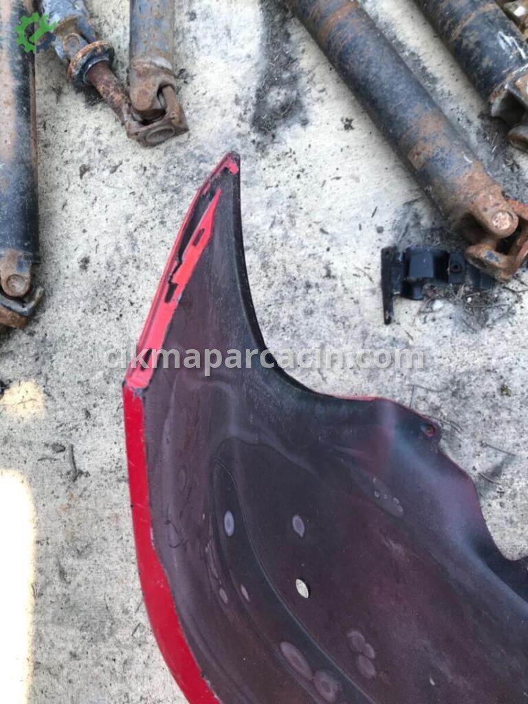 Toyota Yaris Arka Tampon çıkma parça