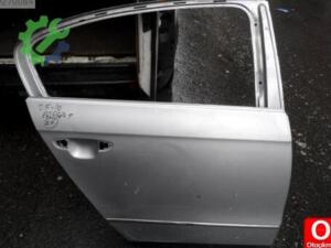 05-10 PASSAT 5 ADET SAĞ ARKA KAPI VOLKSWAGEN ÇIKMA PARÇA