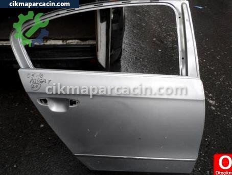 Volkswagen Passat Sağ Arka Kapı çıkma parça