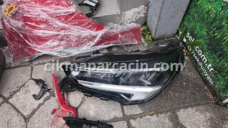 Opel Corsa Far çıkma parça