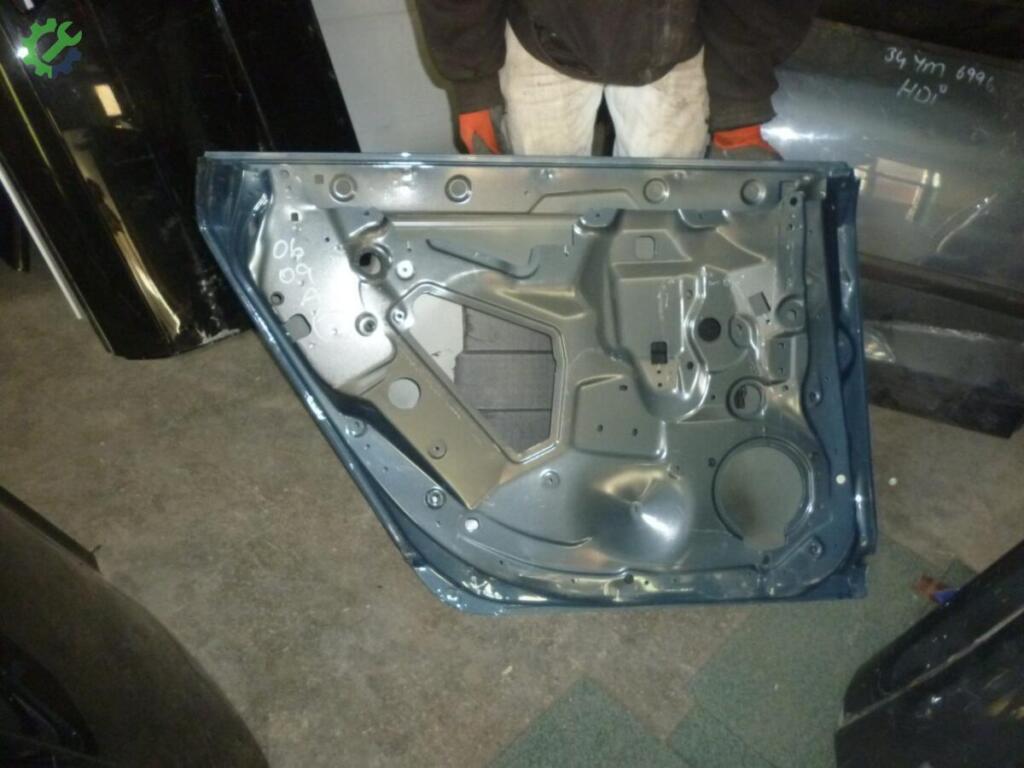 Audi A6 Sol Arka Kapı çıkma parça