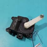 063700-8680 Toyota Avensis Isıtma Sistemi Servo Motoru