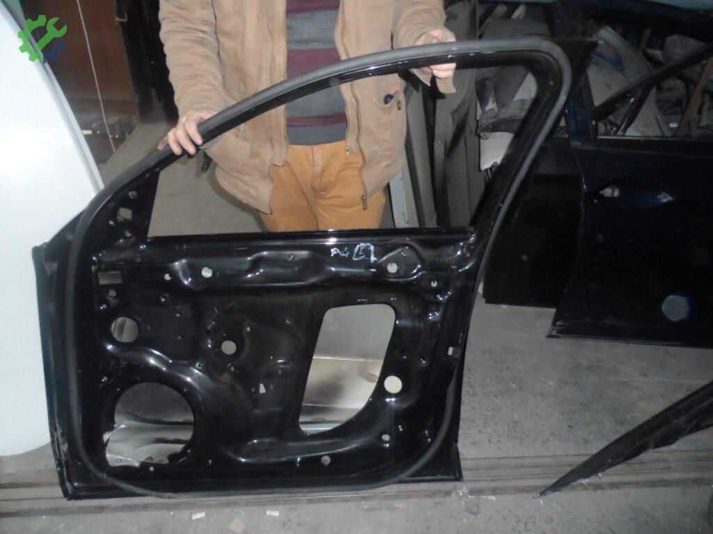 Audi A4 Sağ Ön Kapı çıkma parça